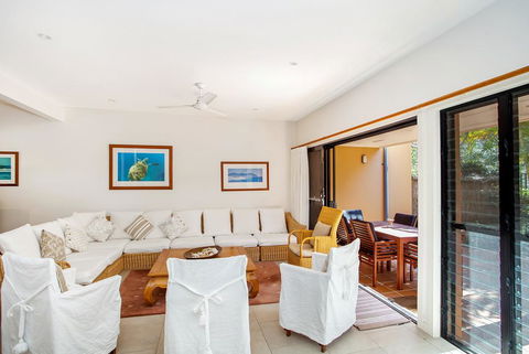 Bayvilla 3 @ Belongil Beach - Accommodation Europe 3