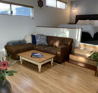 Beach Charm Villa Suite - Events Australia