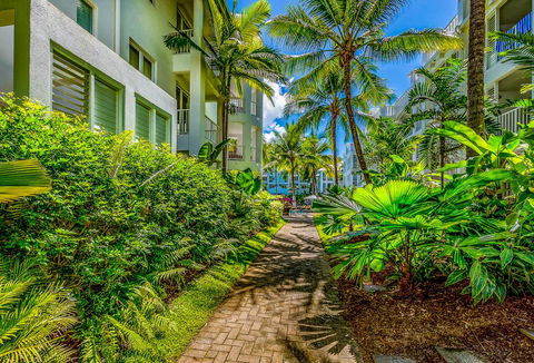 Beach Club Ap't With Private Access To Lagoon Pool - Events Australia 3