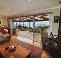 Beach House 'Aisling' - Events Australia