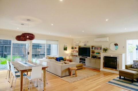Beachcomber - Events Australia 0
