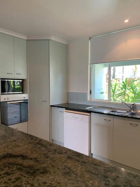 Beaches Port Douglas Holiday Apartments Book Here With The Onsite Reception Team - Tourism Bookings 3