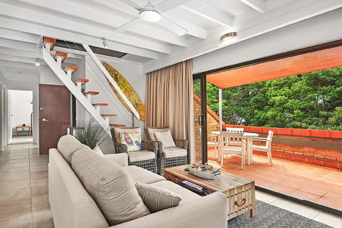 Beachfront 7 Penthouse - Sawtell, NSW - Tourism Bookings 0
