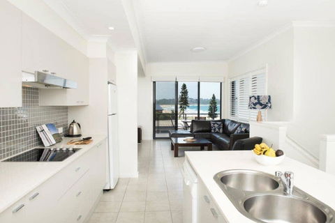 Beachfront 8 - Events Australia 0