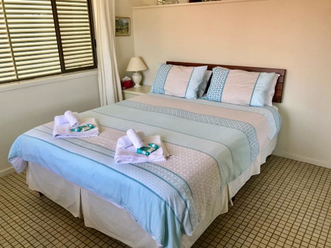 Beachfront Apt With Private Pool - Tourism Bookings 1