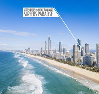 Beachfront Homely APT CBD Sleeps 8 Pool Spa Sauna Tennis AC WiFi - Events Australia