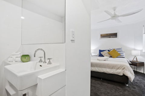 Beachhaven 1 @ Clarkes Beach - Accommodation Europe 3