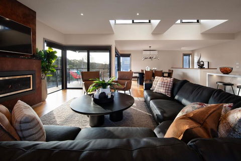 Retreat Lake Daylesford - Free Wifi - Events Australia 2