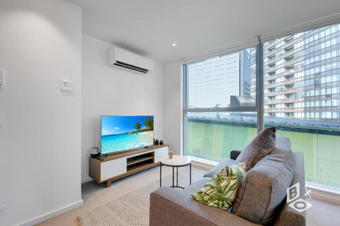 REST COLLECTION Apartments On Collins Docklands - Events Australia 0