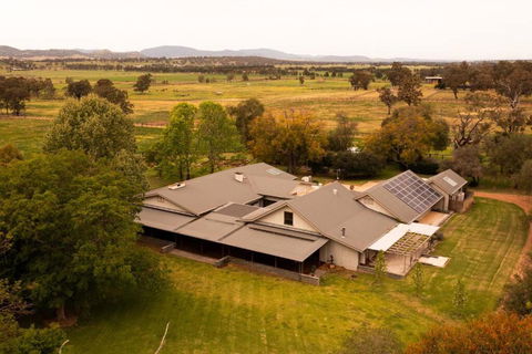 Redbank Estate - Luxury In Scone - Tourism Bookings 0