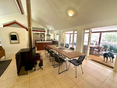 Redtail House - Carlotta - Events Australia 3