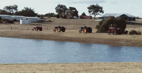 Redtail Ridge Cottages - Tourism Bookings 2