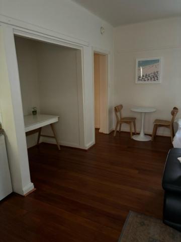 Regents Gate 53 - Tourism Bookings 1