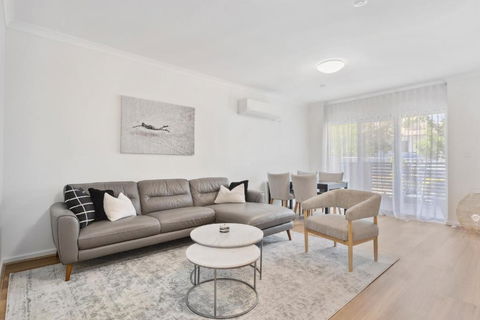 REGL20/11 - Regal In East Perth - Events Australia 0
