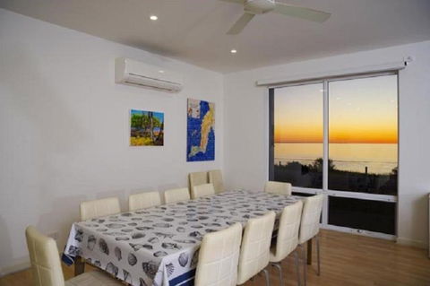 Relax At 36 - Accommodation Europe 3