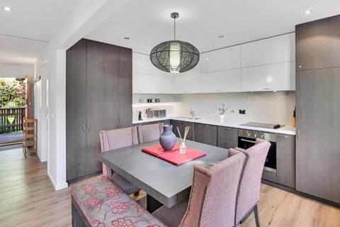 Ren Basera - Events Australia 1