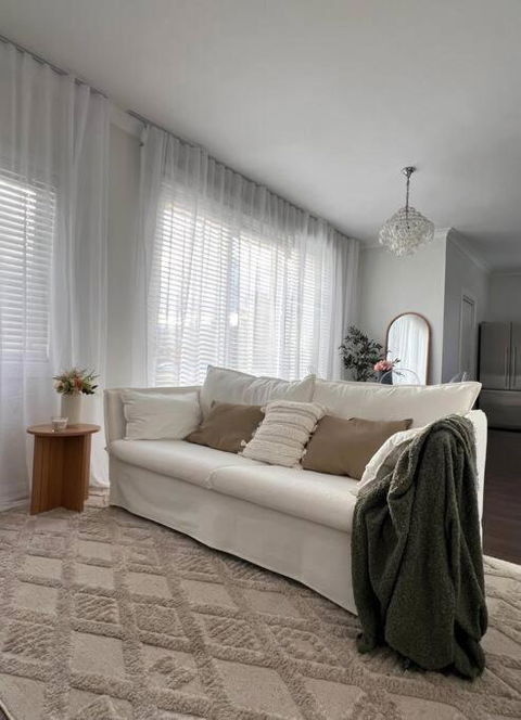 Renovated 3 Bedroom House - Events Australia 0