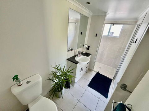Resort Style Holiday Unit - Tourism Bookings 2
