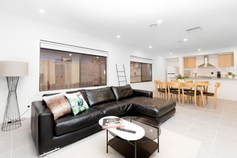 ResortStyle 4BR House With Parking - Events Australia 2