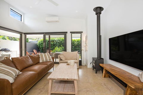 Rest Pet Friendly With Outdoor Bath 3 Mins Walk To Beach - Events Australia 1