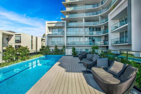 Retro Modern With Pool Near Westfield Doncaster - Events Australia 3