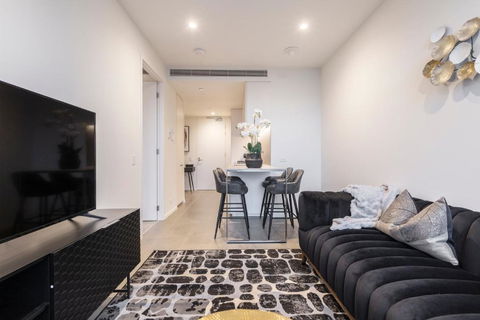 Ritzy Apartment In Iconic Australia 108 With Views - Events Australia 2