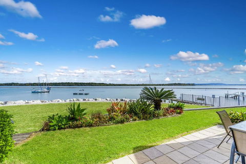 Riverview Apartment 2 Block 2 - Events Australia 0