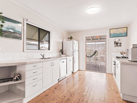 Rosena - The Classic Beach House - 5 Cashmore Street - Events Australia 1