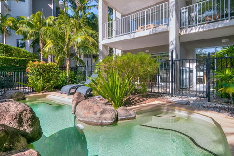 Salt&Pepper Sanctuary - Plunge Pool Resort Apartment By UHoliday - 2BR, 1BR And Studio Hotel Room Configurations Available - Tourism Bookings 1