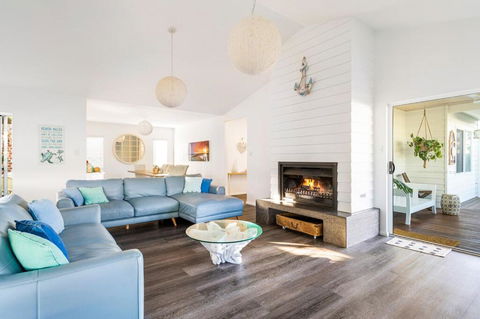 Ryze N Shine I Private Properties - Events Australia 1