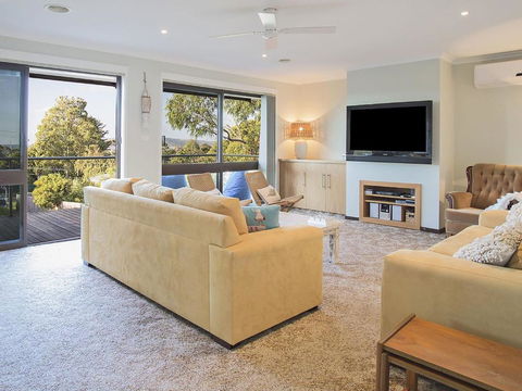 Roanjoka Dromana - Events Australia 1