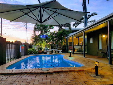 Rockhampton Palms Motor Inn - Accommodation Europe 2