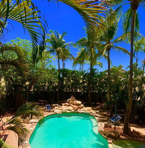 Roey Backpackers And Party Bar - Events Australia 1