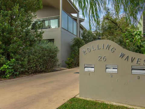 Rolling Waves No 2 - Events Australia 0