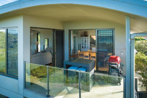 Rolling Waves 3 - Beach Access & Pet Friendly! - Events Australia 2