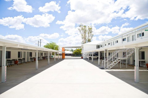 Roma Central Motel - Events Australia 3