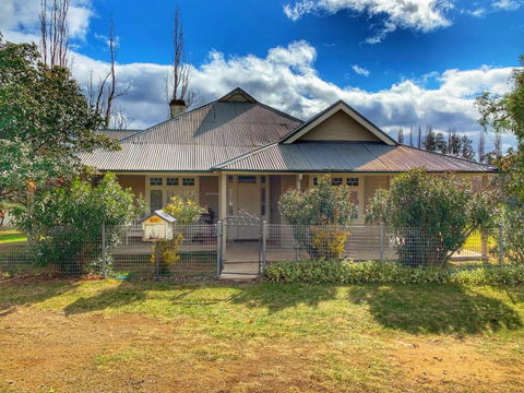 Roma Cottage On Roma Orchard - Tourism Bookings 0