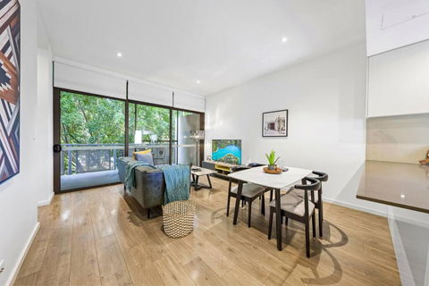 Rooftop 2 Bed Apt With Terrace At Newtown - Tourism Bookings 1
