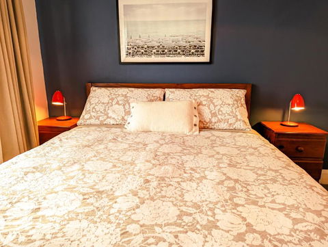 Room @ 88 - Tourism Bookings 1