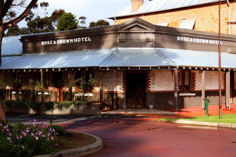 Rose & Crown Hotel - Events Australia 0