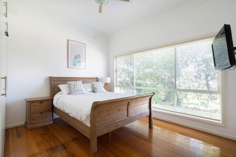 Rosebud Reset - A Beachside Group Getaway - Tourism Bookings 2