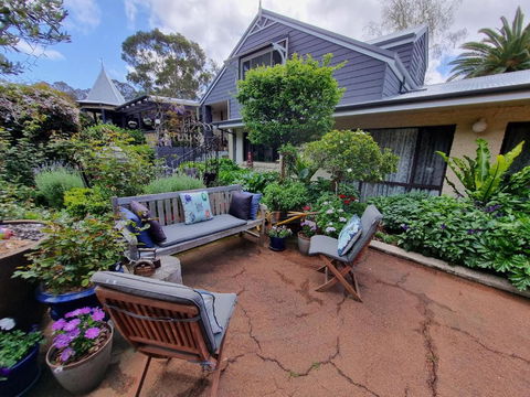 Rosewood Guesthouse - Events Australia 3