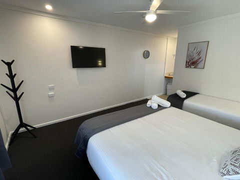 Royal Hotel Motel Scone - Tourism Bookings 2
