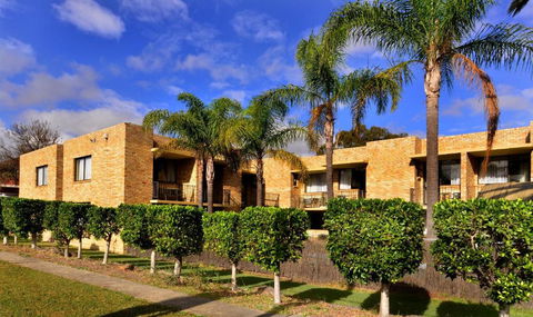 Ryde Inn - Tourism Bookings 1