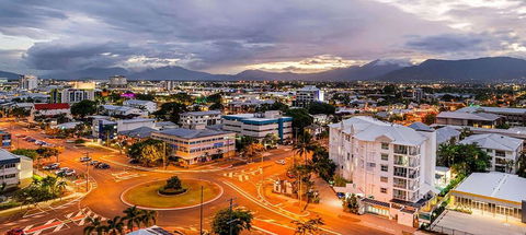 Rydges Esplanade Resort Cairns - Tourism Bookings 2