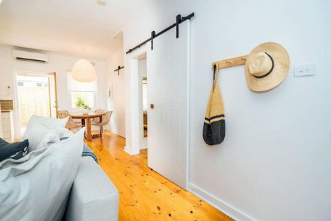 Salt At Arlo Refined Luxury In Glenelg - Tourism Bookings 3