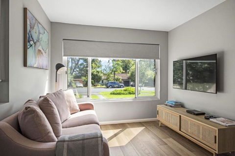 Salt Life Studio 47 - Belle Escapes Jervis Bay - Events Australia 2