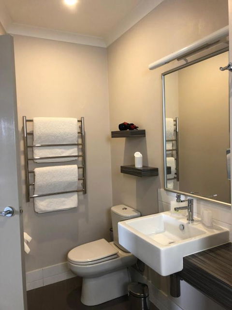Saltair Luxury Accommodation - Adults Only - Events Australia 3