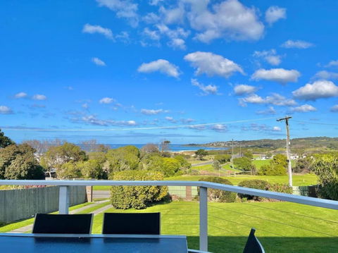Saltwater Haven - Pets Welcome. Wifi. Amazing View - Events Australia 0