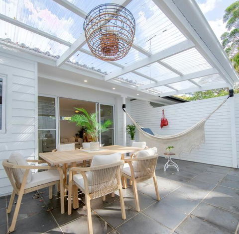 SALTY SNOOZE - Your Coastal Holiday House - Tourism Bookings 0